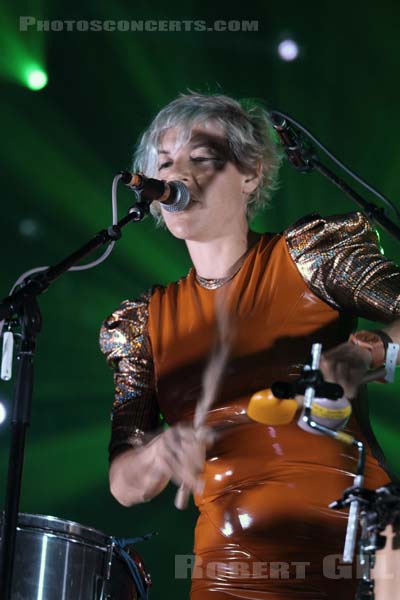 TUNE YARDS - 2014-11-01 - PARIS - Grande Halle de La Villette - 